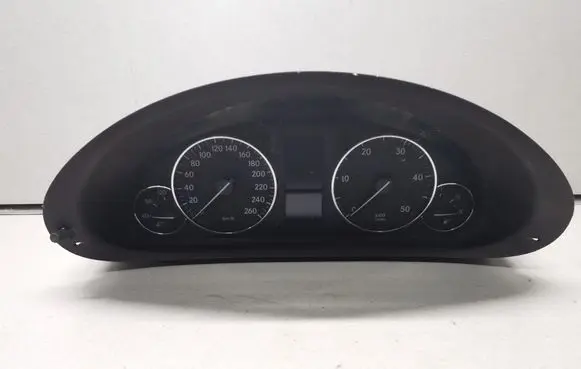 Mercedes-Benz C W203 Speedometer (instrument cluster) A2035409747