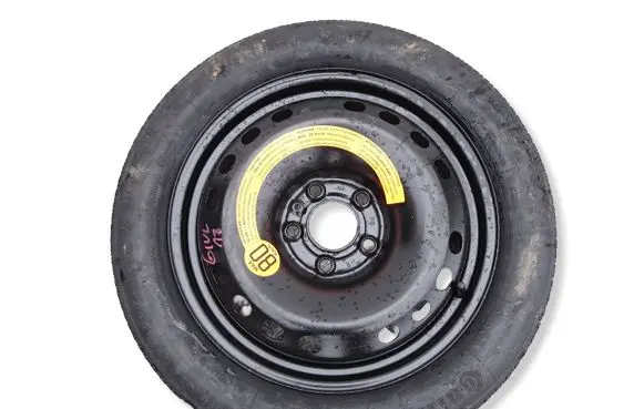 Alfa Romeo Giulietta R16 spare wheel M33