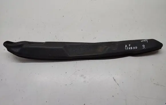 Chrysler Grand Voyager V Fender foam support/seal 