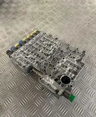 Audi Q5 SQ5 Transmission gearbox valve body 1102427143