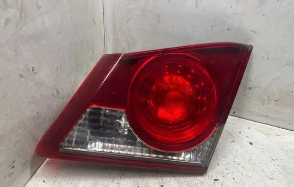 Honda Civic Tailgate rear/tail lights HWG09