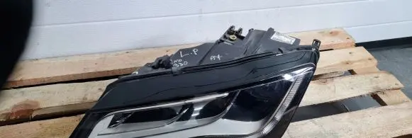Audi A7 S7 4G Headlight/headlamp 4G8941033B