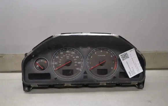 Volvo XC90 Speedometer (instrument cluster) 30746104 8602889