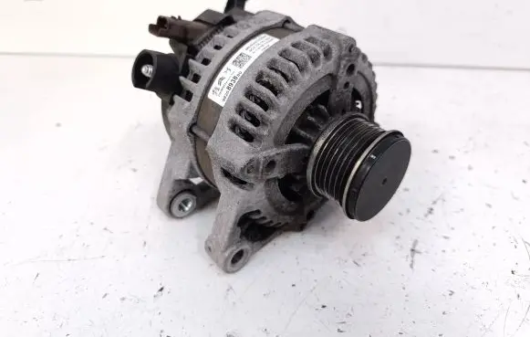 Opel Crossland X Generator/alternator 9820893880