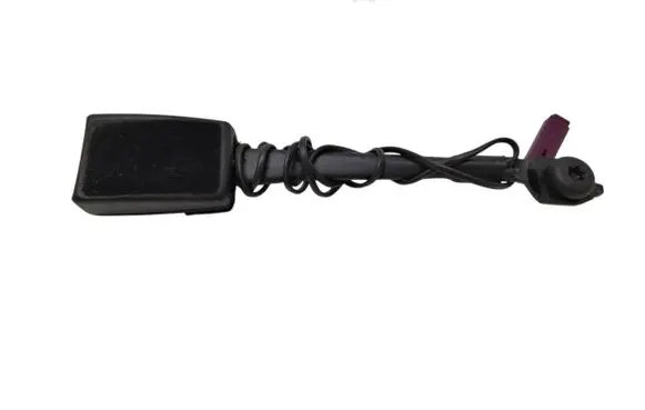 Ford Focus Front seatbelt buckle BM5161209AAW 620392100A