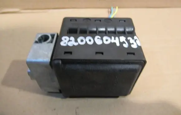 Engine ECU kit and lock set