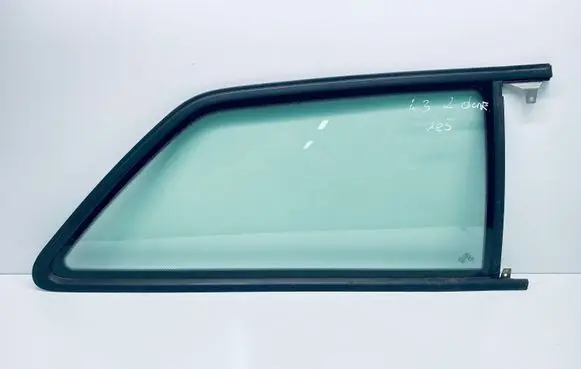 Audi A3 S3 8P Rear side window 8P3845300C