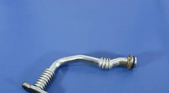 Volkswagen PASSAT B7 USA Turbo turbocharger oiling pipe/hose 04L145736