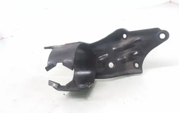 Volkswagen PASSAT B5.5 Fuel filter bracket/mount holder 8D0127224D