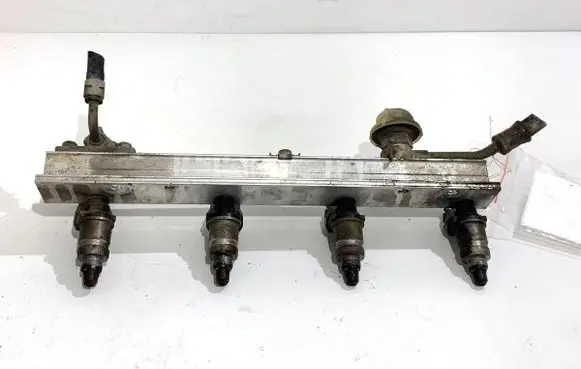 Fuel main line pipe