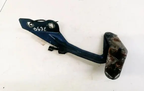 Ford Focus Engine bonnet/hood hinges 4M5116800AA 4M51-16800-AA