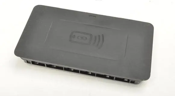 BMW i4 Battery charger (optional) 5A82C19