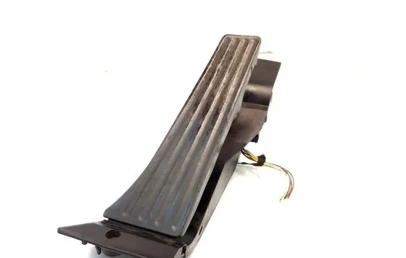 BMW 7 E65 E66 Accelerator throttle pedal 6762482 25916010 210803L