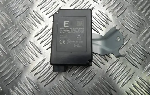 Toyota Yaris Tire pressure control unit 897600D031 G2207