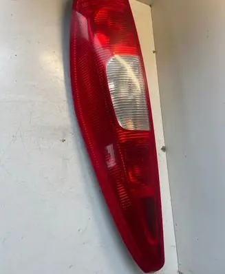 Mitsubishi Colt Rear/tail lights MR957374 27950204 10122005