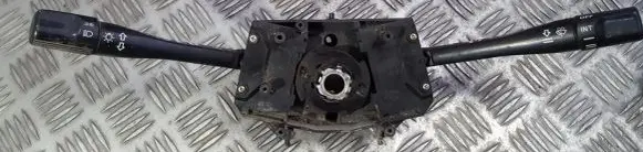 Nissan Almera Indicator stalk 14509