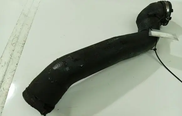 Ford C-MAX I Intercooler hose/pipe 
