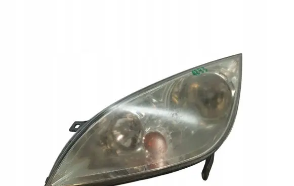 Mitsubishi Colt Headlight/headlamp 8301A283
