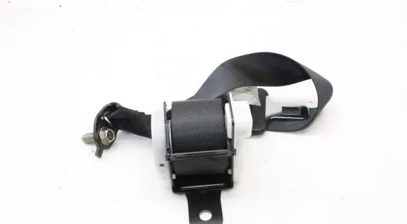 Infiniti M Y51 Middle seatbelt (rear) TKAB0G2276