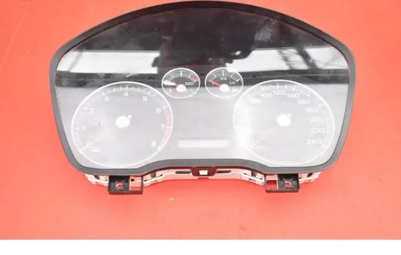 Ford Focus C-MAX Speedometer (instrument cluster) 4M5T-10849-EP