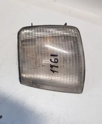 Volkswagen PASSAT B3 Front indicator light 357953049A