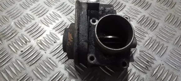 Opel Astra H Throttle valve 
