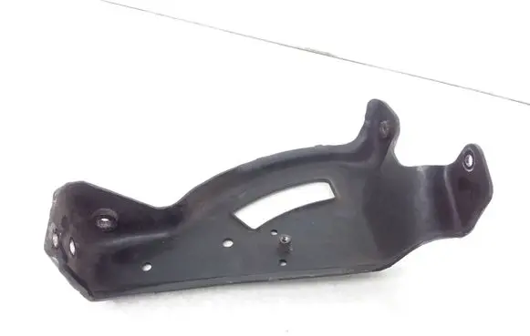 Mercedes-Benz R W251 Other engine bay part 06710982