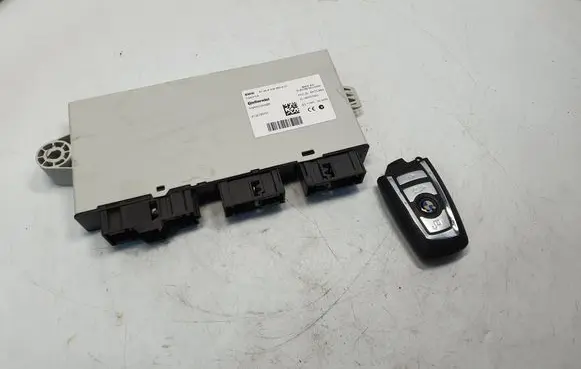 BMW 5 F10 F11 CAS control unit/module 9318365 61359318365 6809372