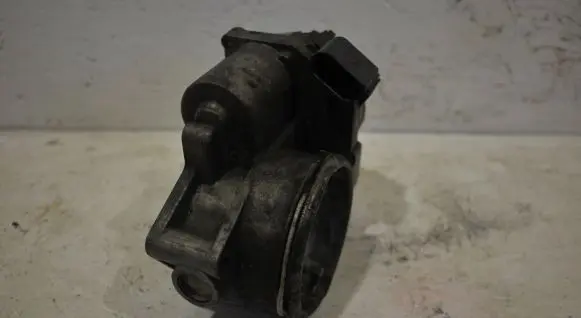 Skoda Superb B5 (3U) Throttle valve