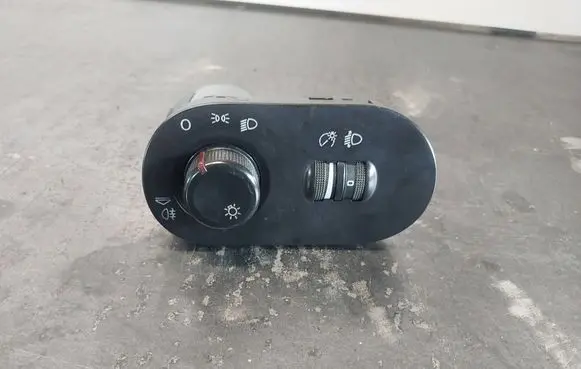 Light switch