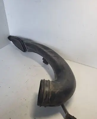 BMW 5 E39 Air intake duct part 2247911
