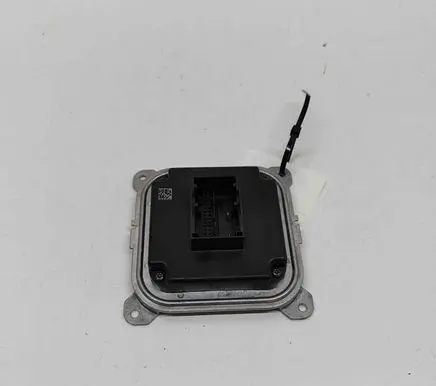 Renault Austral LED ballast control module 260555572R