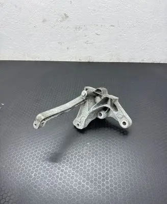 Volkswagen PASSAT B7 Gearbox mounting bracket 1K0199117AQ