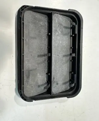 Peugeot 508 II Quarter panel pressure vent 9675506980