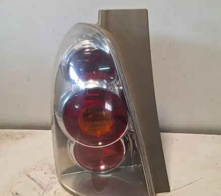 Toyota Corolla Verso E121 Rear/tail lights E410173 0000010202 R2RRS1