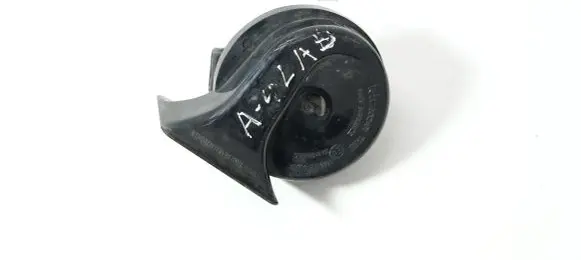 Audi A6 S6 C5 4B Horn signal 4B0951223