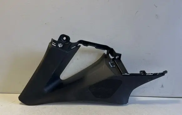 Audi Q3 F3 (D)pillar trim (top) 83F867287