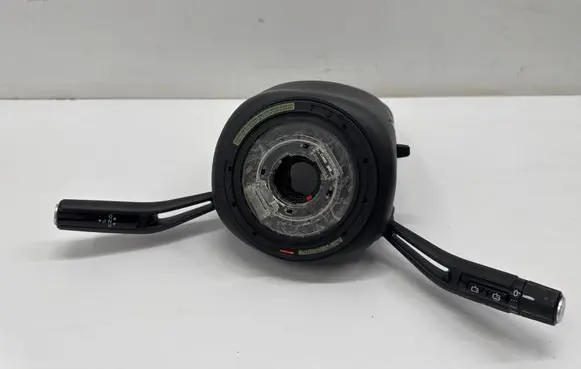 Mercedes-Benz GLC C254 Wiper turn signal indicator stalk/switch A2979008017