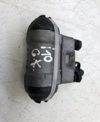 Hyundai i10 Rear brake cylinder 