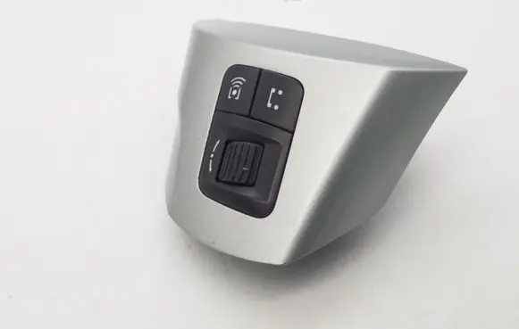 Opel Corsa D Steering wheel buttons/switches 13222332