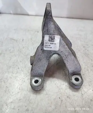Jaguar XF X260 Engine mounting bracket GX736037FA