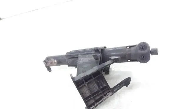 Ford Focus Headlight washer spray nozzle BM5113L014AC