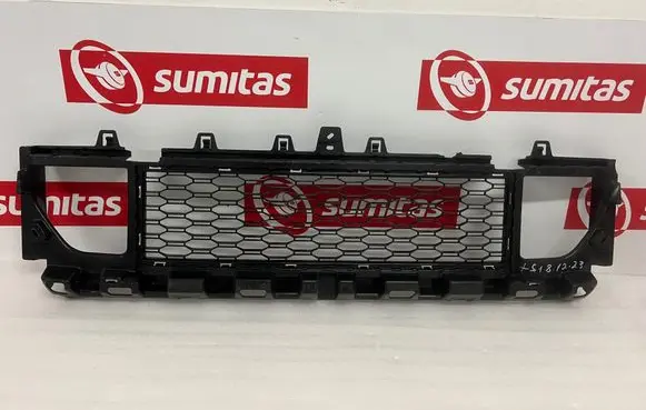 BMW X1 U11 Front bumper lower grill 5A0B680 511150B680 21163611
