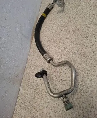 Mazda 6 Air conditioning (A/C) pipe/hose