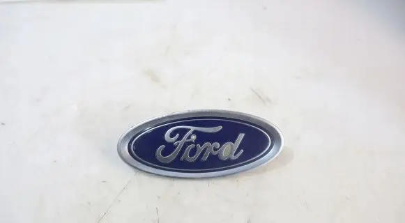 Ford Mondeo MK V Manufacturers badge/model letters 