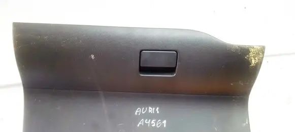 Toyota Auris 150 Glove box 5555202140 55552-02140