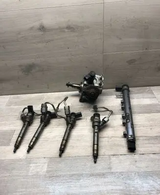BMW 3 E90 E91 Fuel injection system set 7810696 0445010517