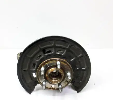 Rear wheel hub