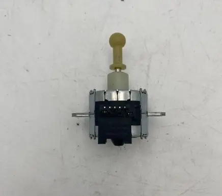 BMW X1 E84 Headlight level adjustment motor 89393200