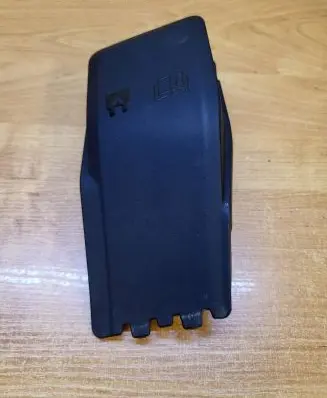 Volvo XC70 Fuse box cover 6g9t-14a076